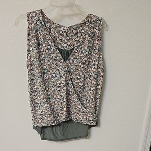Floral V-Neck Tank Top